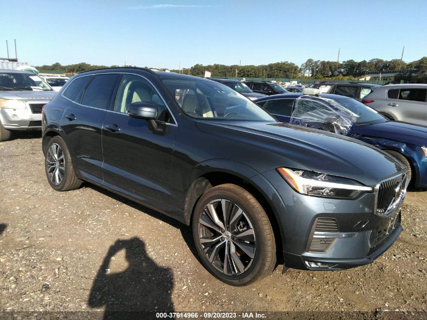 YV4L12RK1N1064539 VOLVO XC60 MOMENTUM 2022