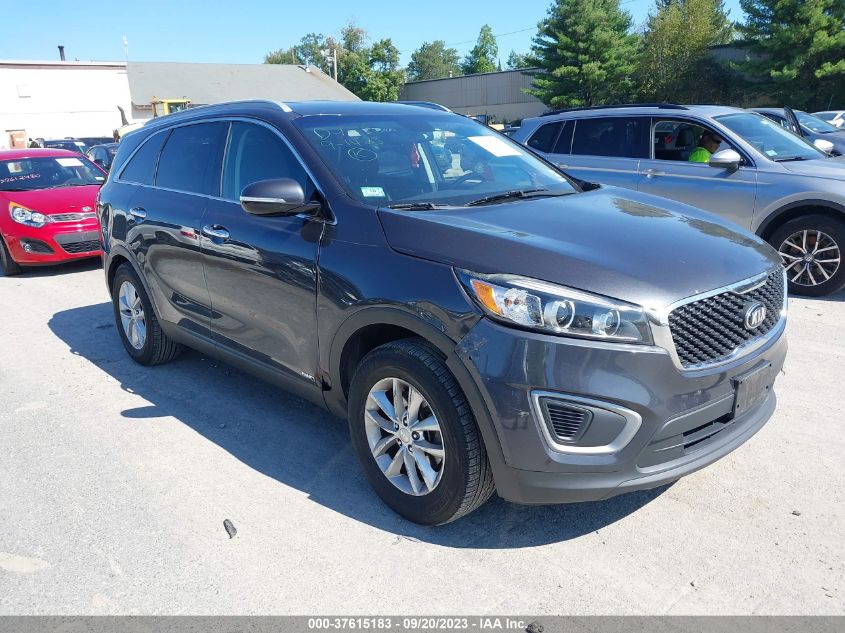 2016 KIA SORENTO LX - 5XYPGDA38GG147536