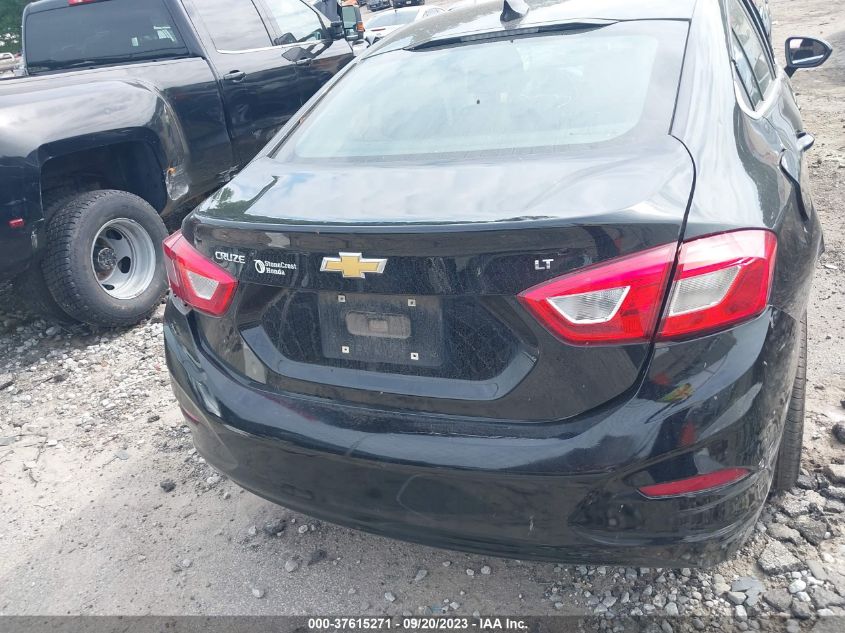 2019 CHEVROLET CRUZE LT - 1G1BE5SM3K7108591