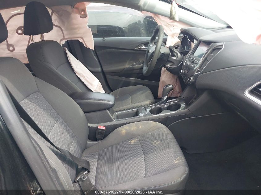 2019 CHEVROLET CRUZE LT - 1G1BE5SM3K7108591