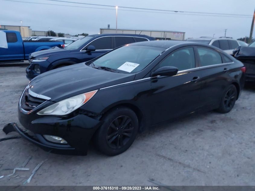 2013 HYUNDAI SONATA GLS - 5NPEB4AC2DH630059