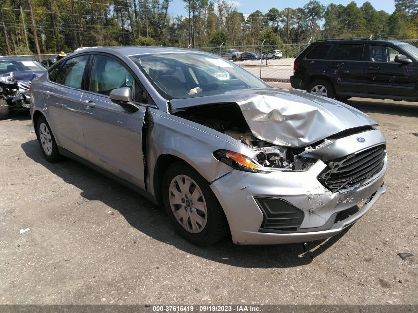 3FA6P0G75LR143951 Ford Fusion S 6