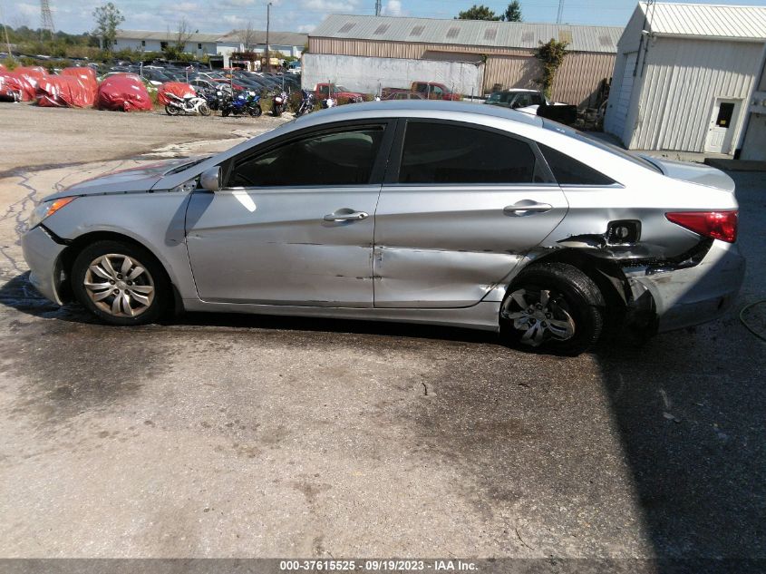 2013 HYUNDAI SONATA GLS PZEV - 5NPEB4AC3DH509220