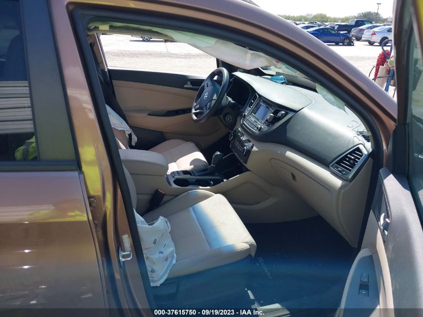 2017 HYUNDAI TUCSON SE - KM8J33A40HU390385