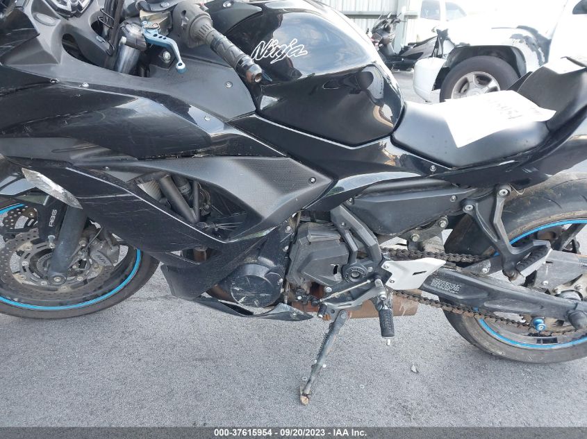 2017 KAWASAKI EX650 F - JKAEXEK18HDA03069