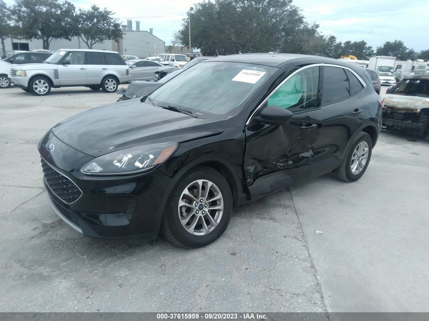 VIN 1FMCU0G67NUB31448 2022 FORD ESCAPE SE