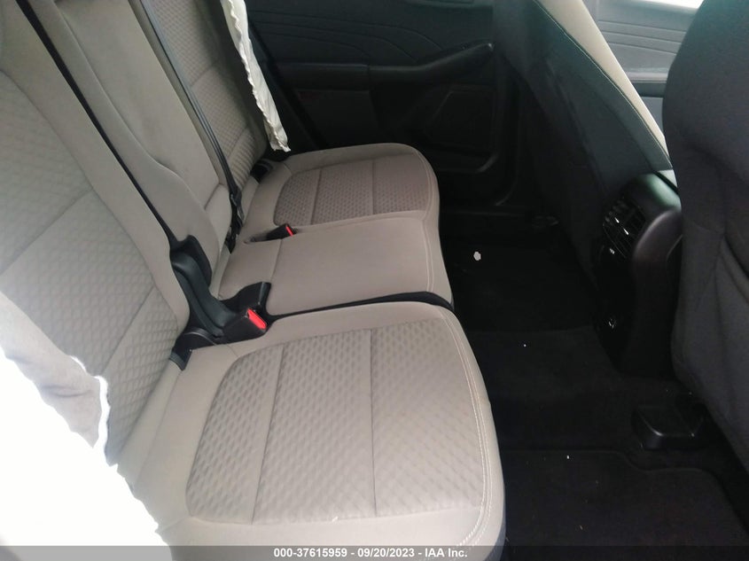 VIN 1FMCU0G67NUB31448 2022 FORD ESCAPE SE