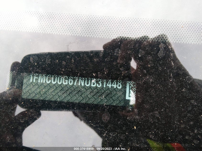 VIN 1FMCU0G67NUB31448 2022 FORD ESCAPE SE