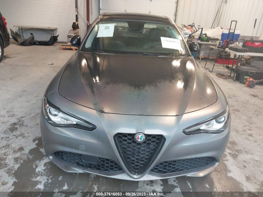 2017 ALFA ROMEO GIULIA Q4 - ZARFAEDN1H7539276