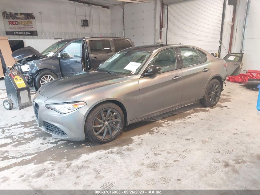 2017 ALFA ROMEO GIULIA Q4 - ZARFAEDN1H7539276
