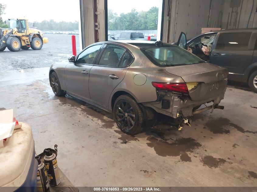 2017 ALFA ROMEO GIULIA Q4 - ZARFAEDN1H7539276