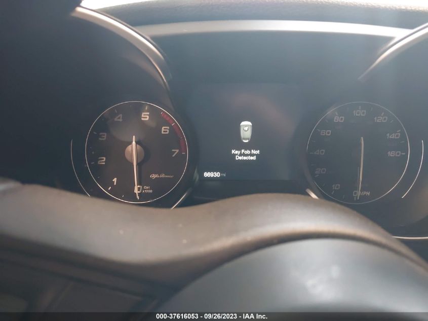 2017 ALFA ROMEO GIULIA Q4 - ZARFAEDN1H7539276