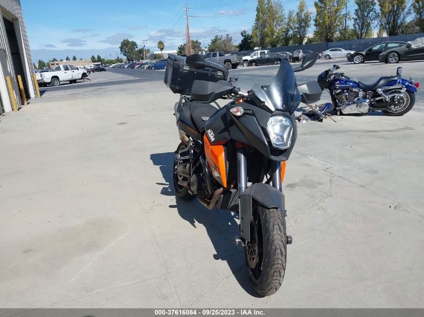 2010 KTM 990SUPERMOTO VBKVS94099M965152