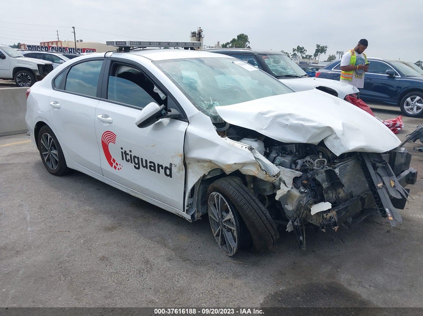 VIN 3KPF24AD8PE617550 2023 KIA FORTE LX/LXS
