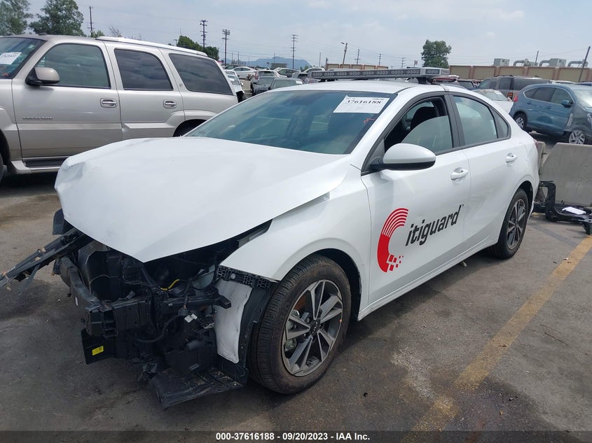 VIN 3KPF24AD8PE617550 2023 KIA FORTE LX/LXS