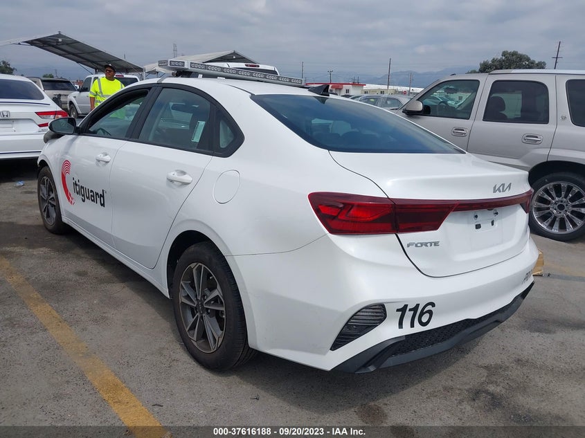 VIN 3KPF24AD8PE617550 2023 KIA FORTE LX/LXS