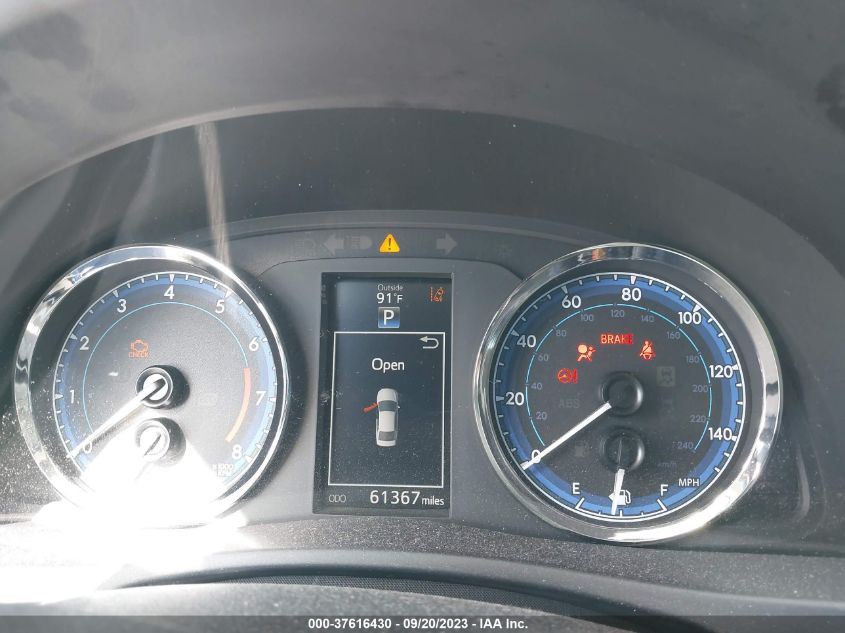 2019 TOYOTA COROLLA SE - 5YFBURHEXKP924102