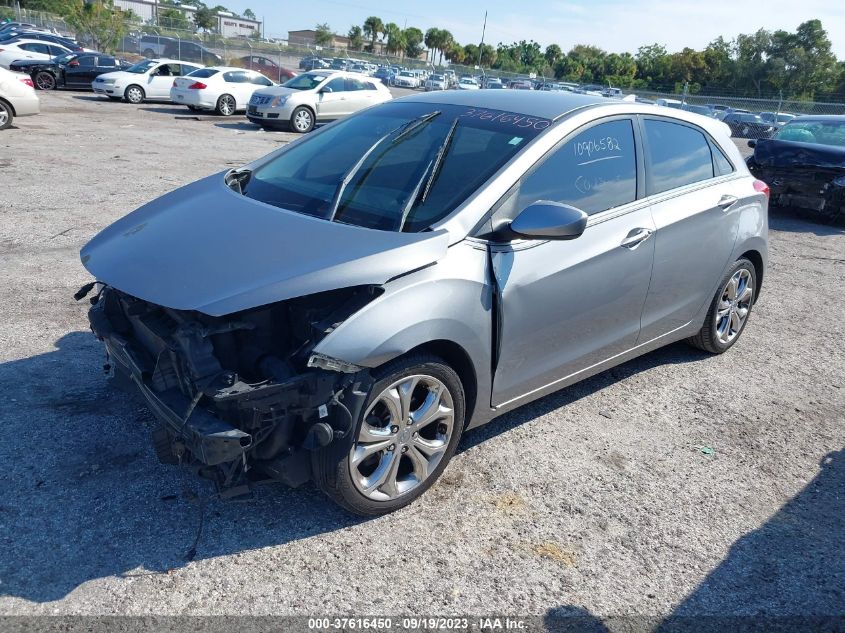2013 HYUNDAI ELANTRA GT - KMHD35LE8DU153331