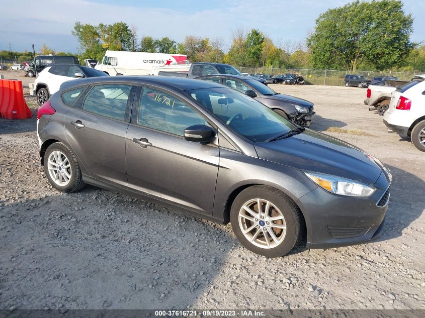 2015 FORD FOCUS SE - 1FADP3K24FL254417