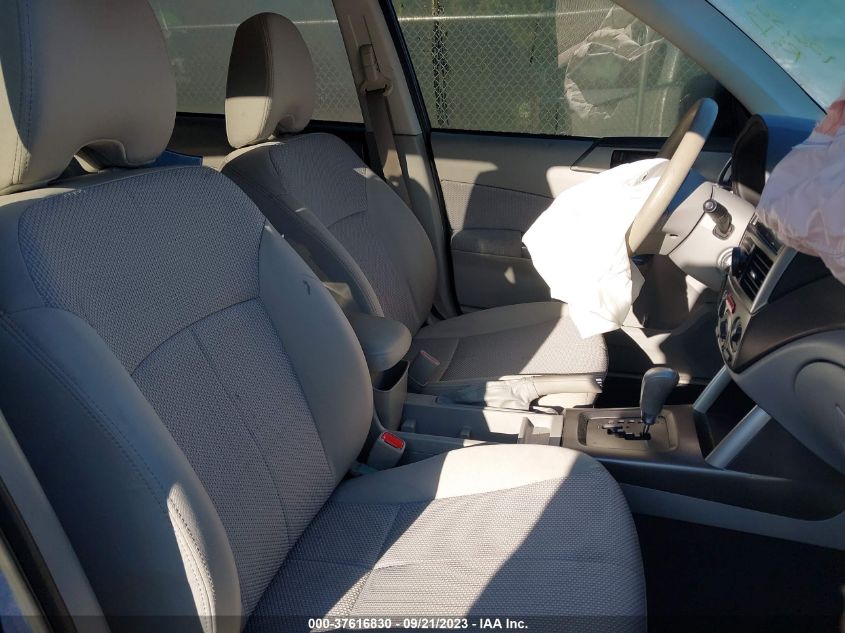 2013 SUBARU FORESTER 2.5X - JF2SHABC2DH420205