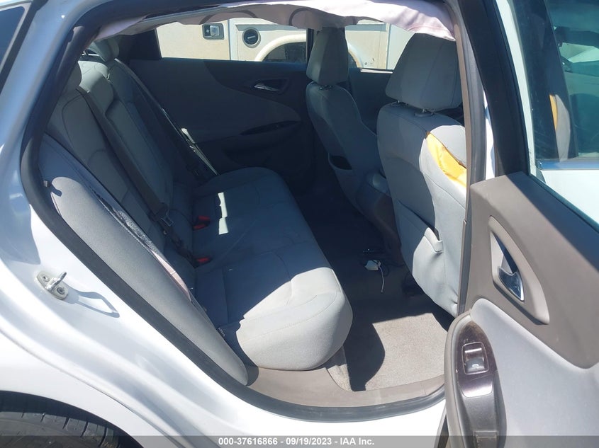VIN 1G1ZB5ST3JF107217 2018 CHEVROLET MALIBU LS
