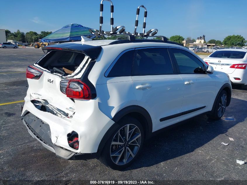 KNDCC3LC6N5501707 Kia Niro TOURING SE 4