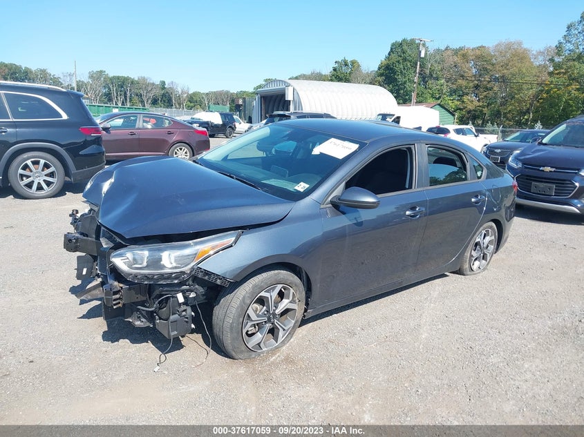 VIN 3KPF24AD2LE184527 2020 KIA FORTE LXS