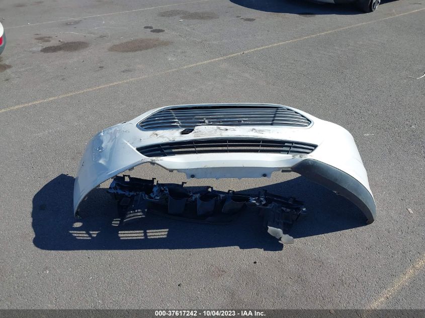 2015 FORD FOCUS ELECTRIC 1FADP3R4XFL221980