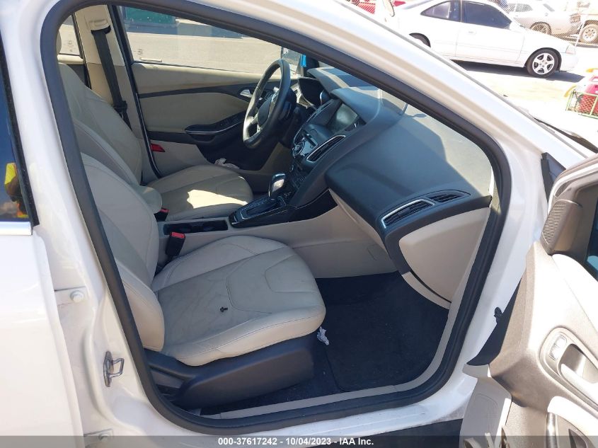 2015 FORD FOCUS ELECTRIC 1FADP3R4XFL221980