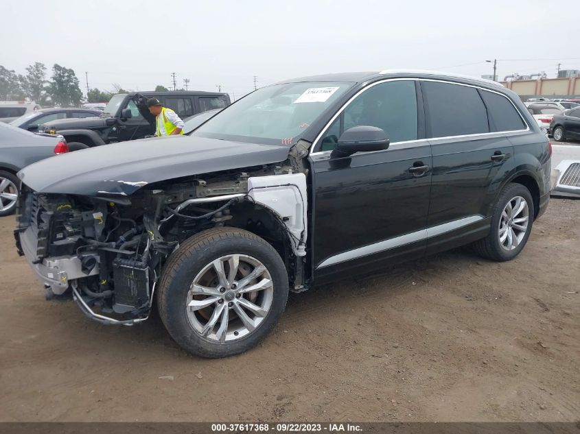2017 AUDI Q7 PREMIUM - WA1AAAF76HD008212
