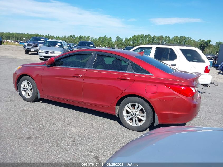 2013 HYUNDAI SONATA GLS - 5NPEB4ACXDH641245