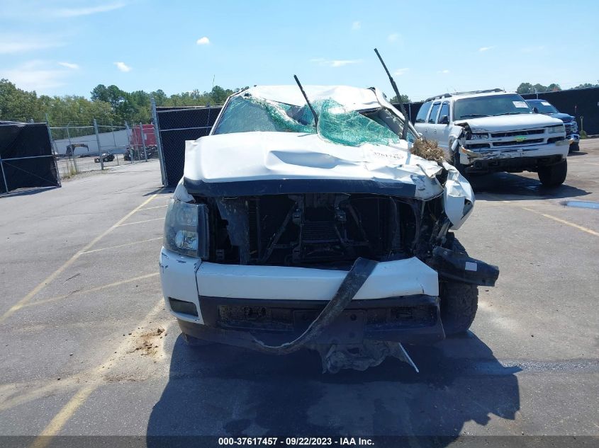 2013 CHEVROLET SILVERADO 1500 LT - 1GCRKSE70DZ338969