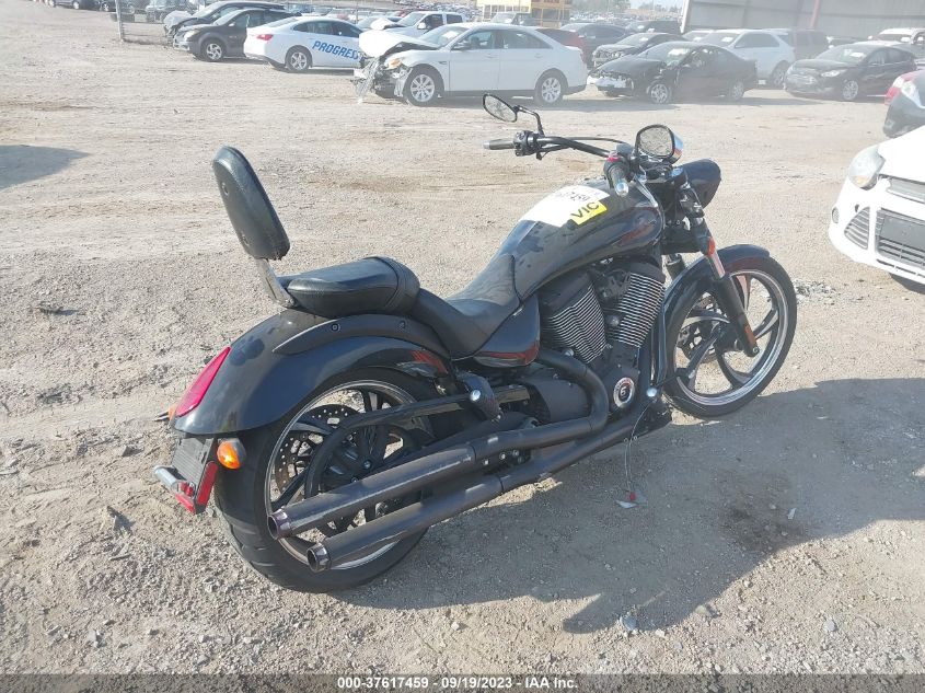 2012 VICTORY MOTORCYCLES VEGAS 8-BALL 5VPGA36N8C3010490