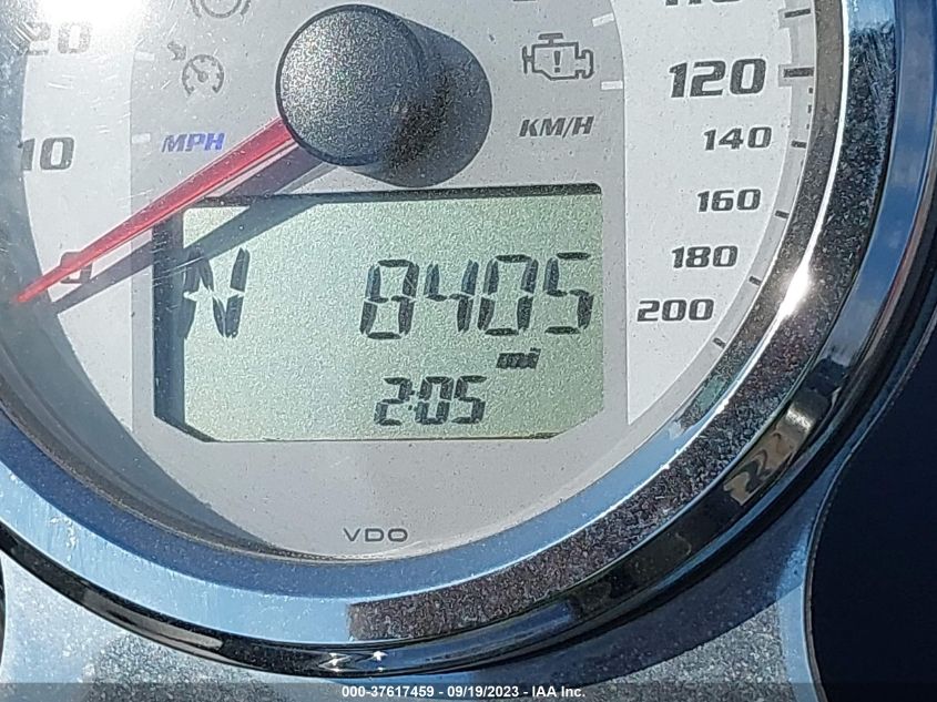 2012 VICTORY MOTORCYCLES VEGAS 8-BALL 5VPGA36N8C3010490