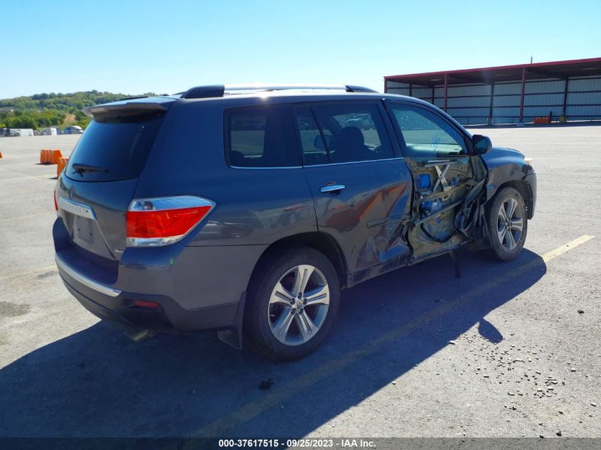 2013 TOYOTA HIGHLANDER LIMITED - 5TDDK3EH8DS267434