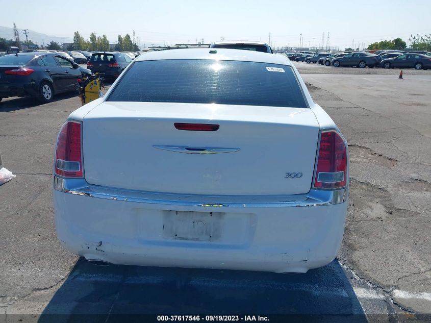 2014 CHRYSLER 300 - 2C3CCAAG8EH244492