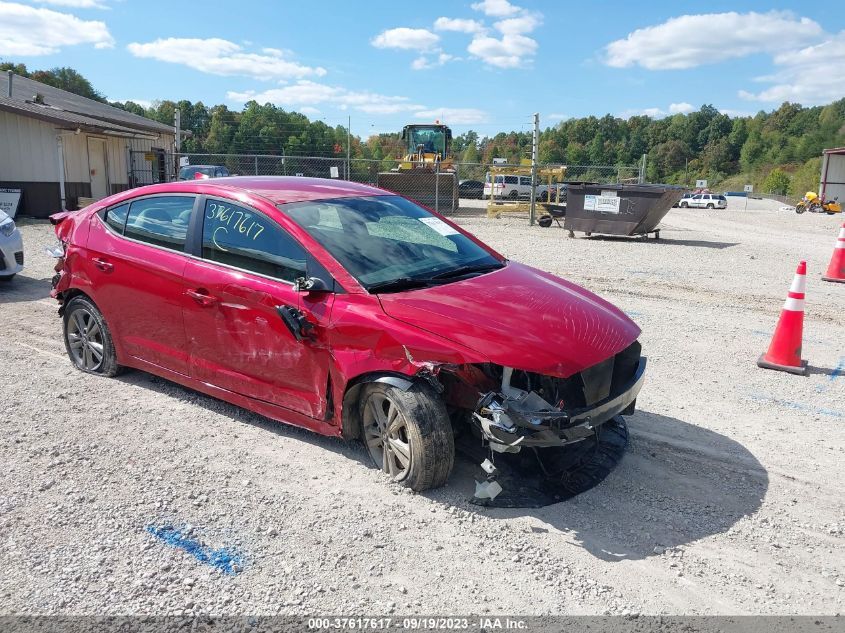 2017 HYUNDAI ELANTRA SE - 5NPD84LF6HH024898