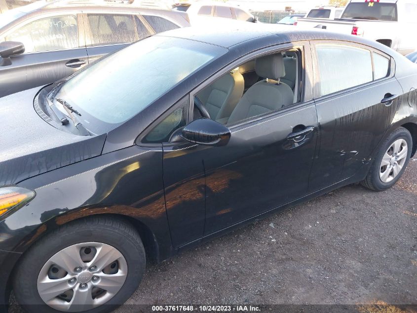 2015 KIA FORTE LX - KNAFK4A69F5405037