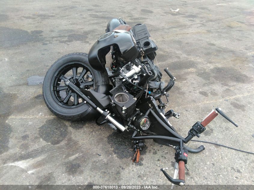 2022 INDIAN MOTORCYCLE CO. SCOUT BOBBER ABS 56KMTA003N3189239