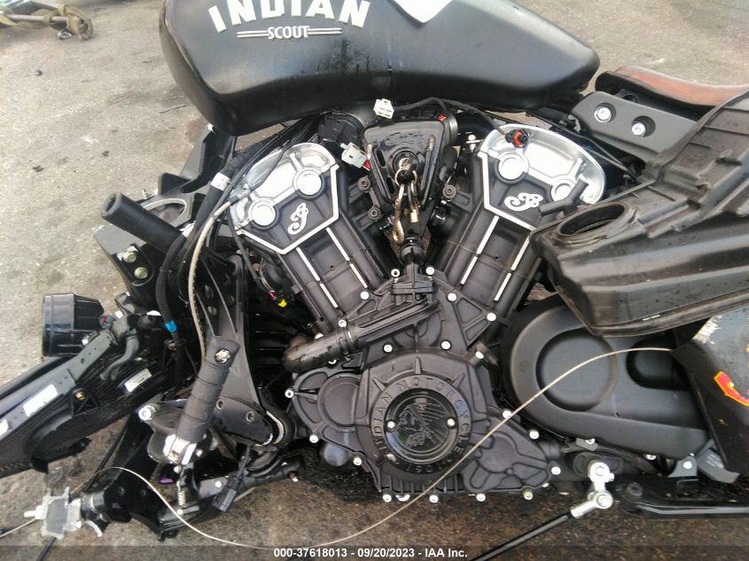 2022 INDIAN MOTORCYCLE CO. SCOUT BOBBER ABS 56KMTA003N3189239