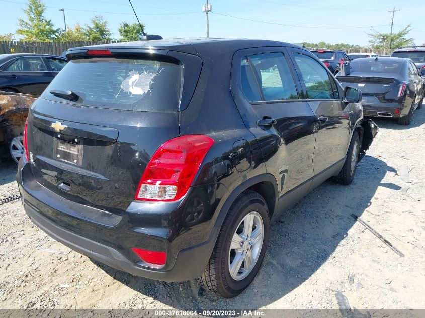 KL7CJKSB6LB084237 Chevrolet Trax LS 4