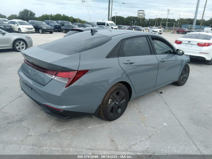 KMHLM4AG1PU395552 Hyundai Elantra SEL 4