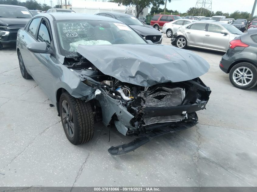 KMHLM4AG1PU395552 Hyundai Elantra SEL 6