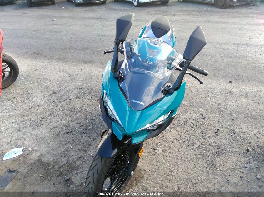 VIN JKAEXKH16MDA94990 2021 KAWASAKI EX400