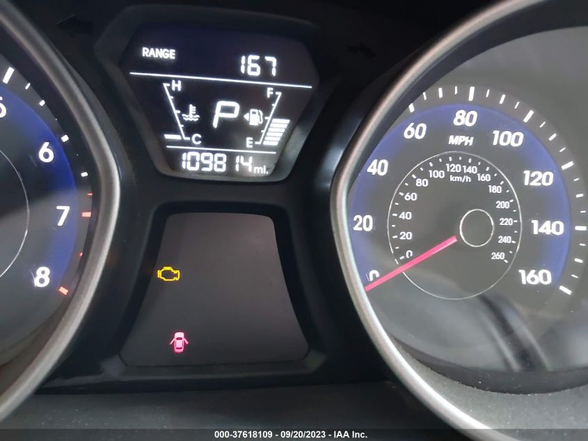 2016 HYUNDAI ELANTRA SE/SPORT/LIMITED - 5NPDH4AE9GH666203
