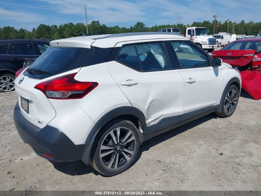 VIN 3N1CP5CU5JL535546 2018 NISSAN KICKS SV