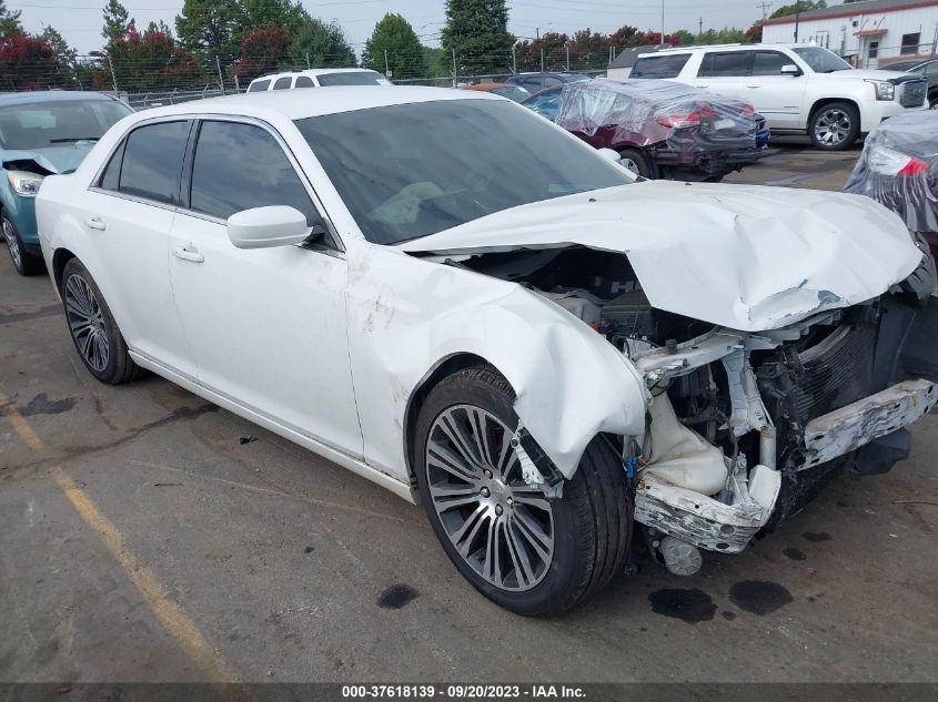 2013 CHRYSLER 300 300S - 2C3CCABT2DH699090