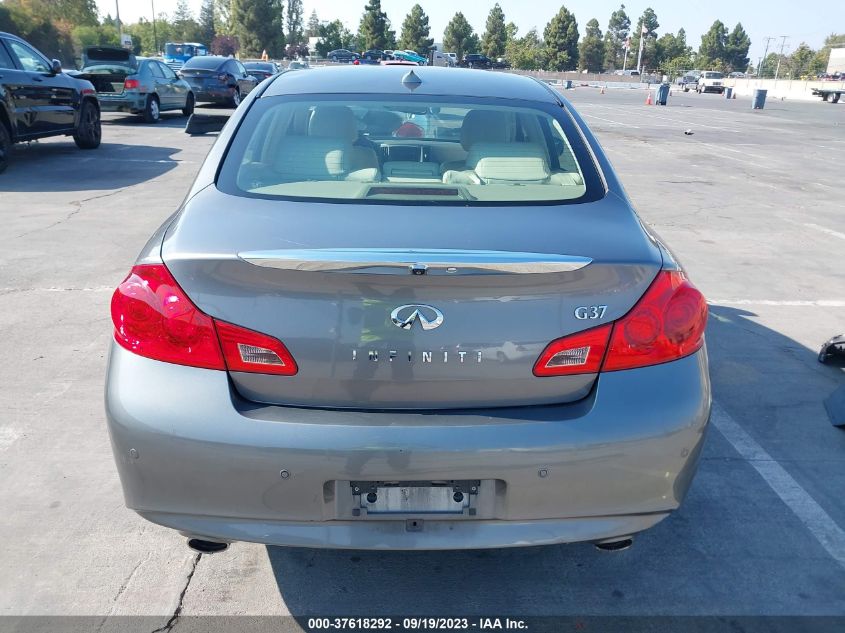 2013 INFINITI G37 JOURNEY - JN1CV6APXDM306623