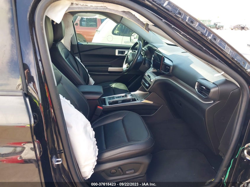 VIN 1FMSK7DHXNGA34629 2022 FORD EXPLORER XLT