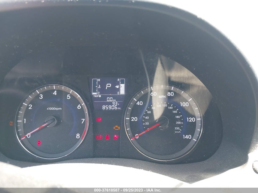 VIN KMHCT5AEXHU348352 2017 HYUNDAI ACCENT SE